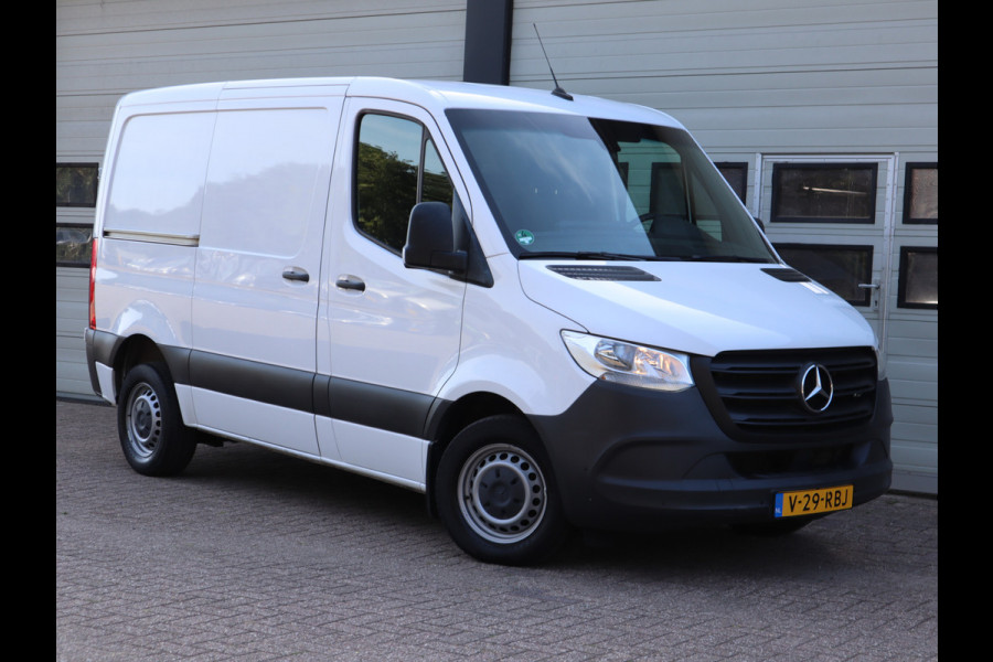 Mercedes-Benz Sprinter 211 CDI Euro 6 - L1H1 - MBUX - Camera - Standkachel
