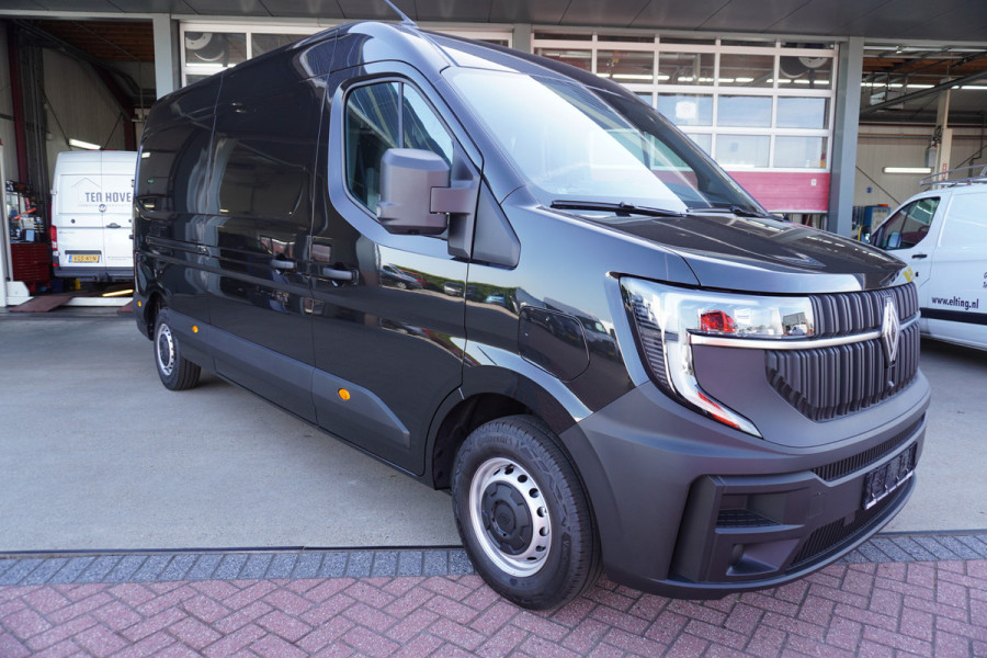 Renault Master E-Tech T35 L3H2 Advance long range 87 kWh 143PK Automaat Climate | Navi | Camera | trekhaak | Schuifdeur L + R | Betimmering