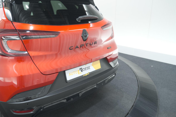 Renault Captur 1.6 E-Tech hybrid 145 SL Rive Gauche | Camera | Parkeersensoren | Navigatie | Apple Carplay