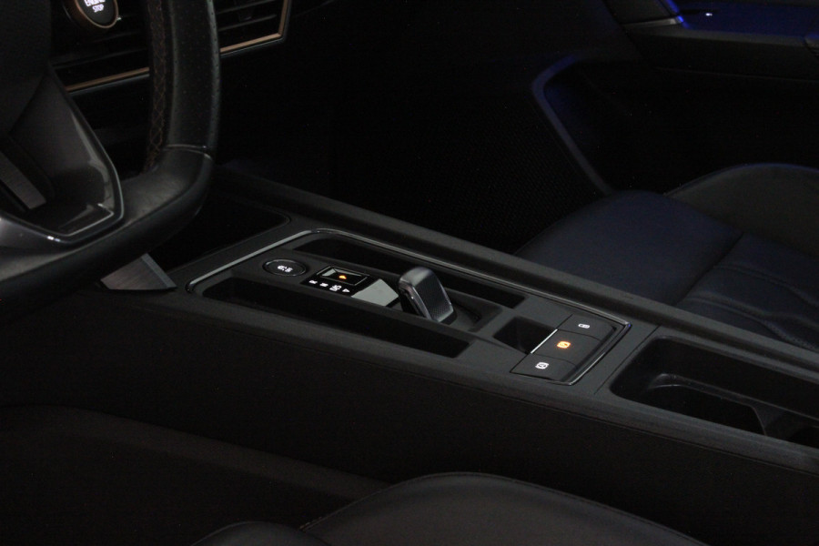 CUPRA Formentor 1.4 e-Hybrid VZ Copper Edition > 245pk/Leer/360° camera/Trekhaak/Camouflage Green
