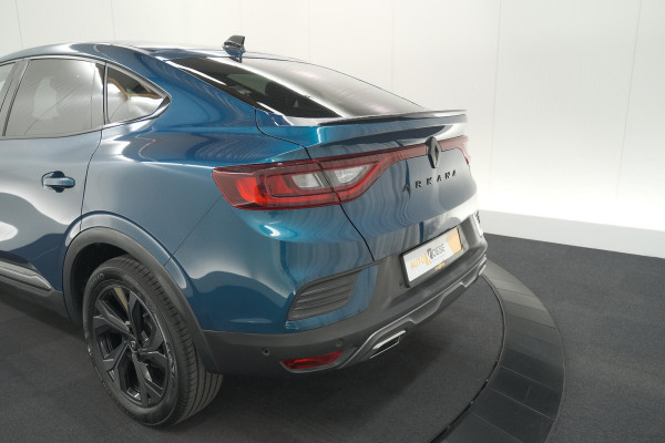 Renault Arkana 1.6 E-Tech hybrid 145 E-Tech Engineered | Adaptieve Cruise Control | Dodehoekdetectie | Camera | 9.3 Inch Groot Scherm
