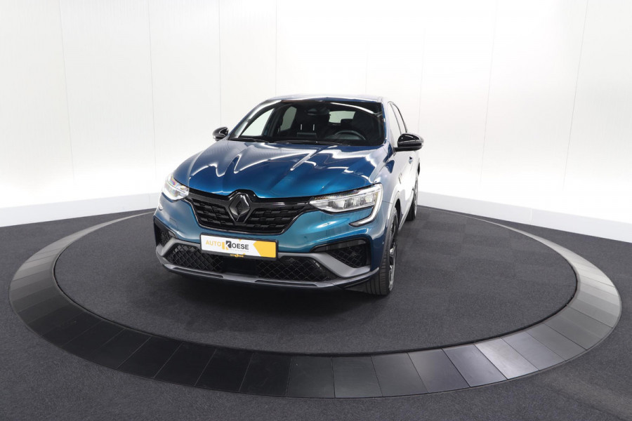Renault Arkana 1.6 E-Tech hybrid 145 E-Tech Engineered | Adaptieve Cruise Control | Dodehoekdetectie | Camera | 9.3 Inch Groot Scherm
