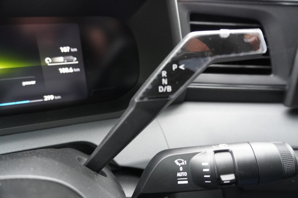 Renault Master E-Tech T35 L2H2 Advance long range 87 kWh 143PK Automaat Schuifdeur L+R Climate | Cruise |Navi | Trekhaak | Betimmering