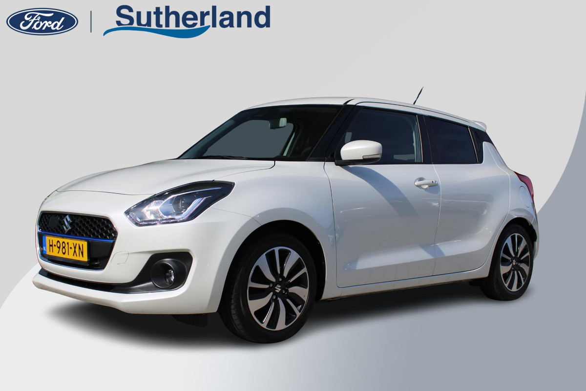 Suzuki Swift 1.2 Stijl Smart Hybrid | Trekhaak | Adaptive Cruise Control | Stoelverwarming | Climate Control | Camera | Lichtmetalen Velgen | Winterset |