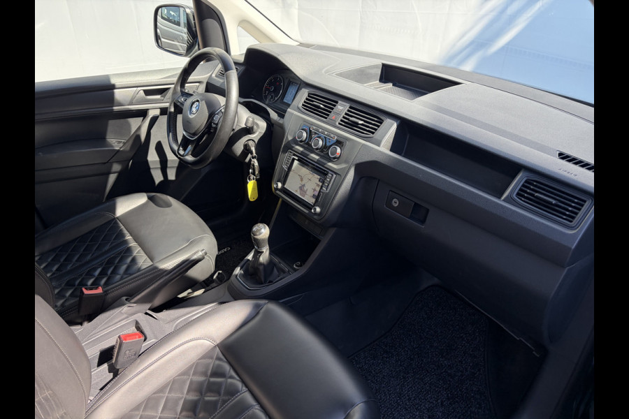 Volkswagen Caddy 2.0 TDI L1H1 BMT Marge-GEEN BTW! Trekhaak Leer Adap.Cruise Carplay 18Inch Voll.Onderhoud UITSTRALING!