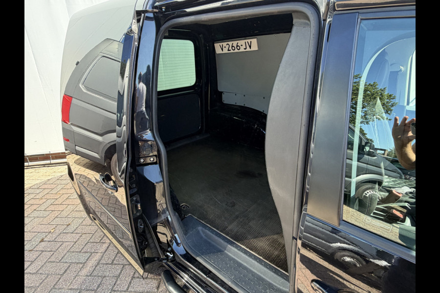 Volkswagen Caddy 2.0 TDI L1H1 BMT Marge-GEEN BTW! Trekhaak Leer Adap.Cruise Carplay 18Inch Voll.Onderhoud UITSTRALING!