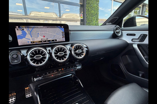 Mercedes-Benz CLA-Klasse Shooting Brake AMG 35 4MATIC Premium Plus | Pano | Burmeister | Memory | Ventilatie