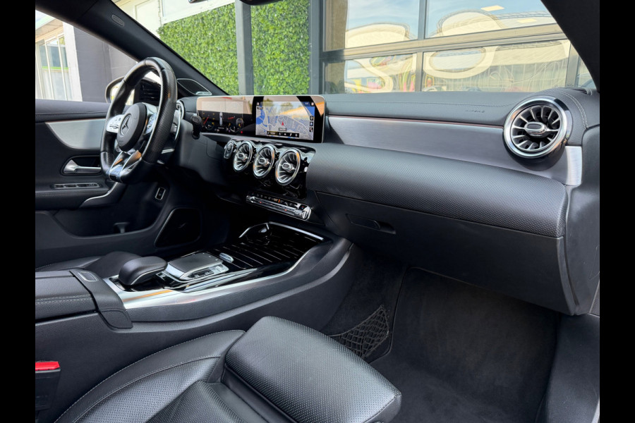 Mercedes-Benz CLA-Klasse Shooting Brake AMG 35 4MATIC Premium Plus | Pano | Burmeister | Memory | Ventilatie