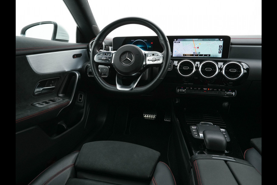 Mercedes-Benz CLA-Klasse Shooting Brake 200 AMG-Sportpack Business Solution (INCL-BTW) Aut. *LEATHER-MICROFIBRE | FULL-LED | HEATED-SPORTSEATS | DIGI-COCKPIT | DAB+ | NAVI-FULLMAP | CAMERA | PRIVACYGLASS | SHIFTPADDLES | 18''ALU*