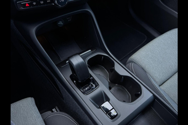 Volvo XC40 1.5 T4 Plug-in hybrid Core Bright FACELIFT M24 NAVI|CLIMATE|CAMERA|LED