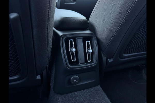 Volvo XC40 1.5 T4 Plug-in hybrid Core Bright FACELIFT M24 NAVI|CLIMATE|CAMERA|LED
