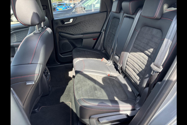Ford Kuga 2.5 PHEV ST-Line X 225pk | Wegklapbare trekhaak | Adaptieve cruise control | Winter Pack | Head up Display | Camera | Bang&Olufsen | Half leder | Elektrische achterklep