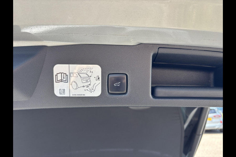 Ford Kuga 2.5 PHEV ST-Line X 225pk | Wegklapbare trekhaak | Adaptieve cruise control | Winter Pack | Head up Display | Camera | Bang&Olufsen | Half leder | Elektrische achterklep