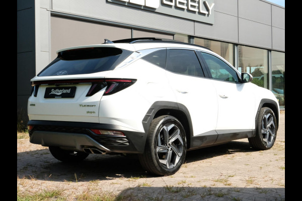 Hyundai Tucson 1.6 T-GDI PHEV Premium Sky 4WD 265 PK | Panoramadak | 360 Camera | Lederen bekleding | Stoelverwarming/verkoeling | Memory seats | Elek. Klep | Navigatie | CarPlay