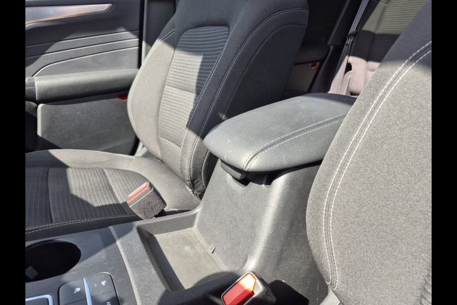 Ford Kuga 2.5 PHEV Titanium | Trekhaak | Open dak |