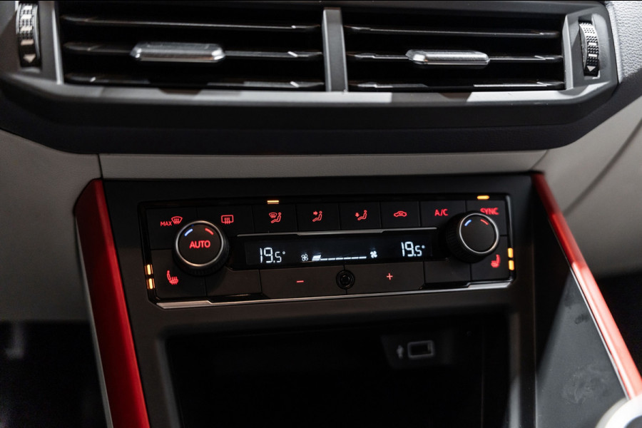 Volkswagen Polo 1.0 MPI Beats | Navi | PDC | Stoelverwarming