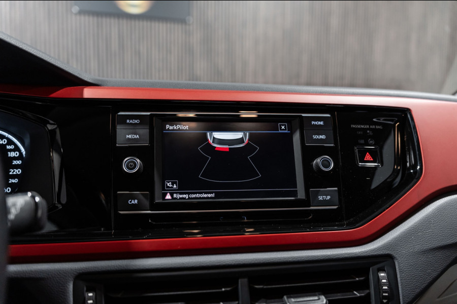 Volkswagen Polo 1.0 MPI Beats | Navi | PDC | Stoelverwarming