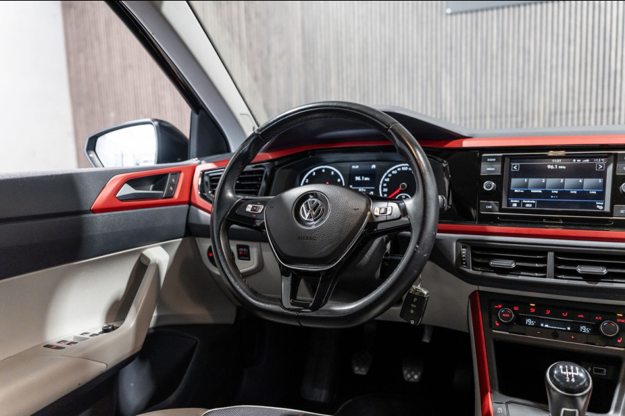 Volkswagen Polo 1.0 MPI Beats | Navi | PDC | Stoelverwarming