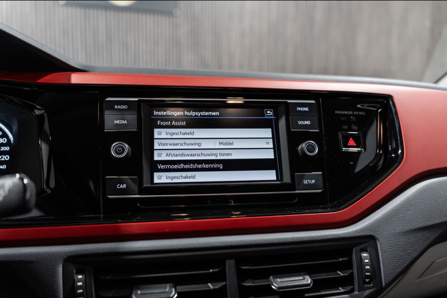 Volkswagen Polo 1.0 MPI Beats | Navi | PDC | Stoelverwarming
