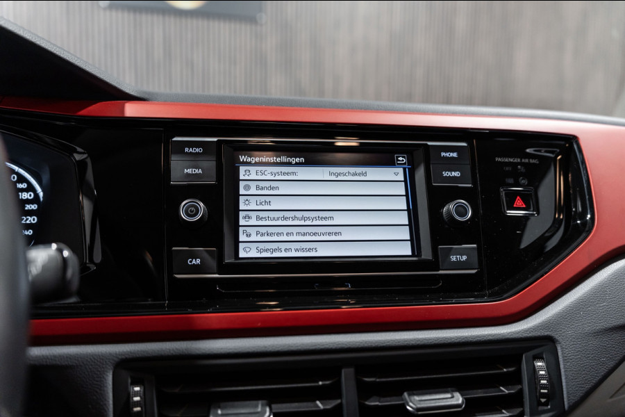 Volkswagen Polo 1.0 MPI Beats | Navi | PDC | Stoelverwarming