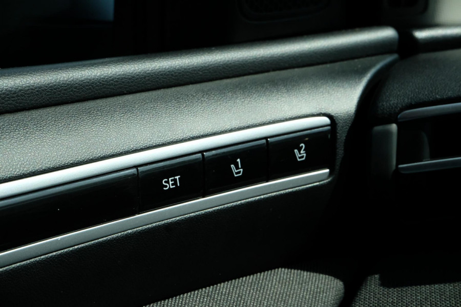 Hyundai Tucson 1.6 T-GDI PHEV Premium Sky 4WD 265 PK | Panoramadak | 360 Camera | Lederen bekleding | Stoelverwarming/verkoeling | Memory seats | Elek. Klep | Navigatie | CarPlay