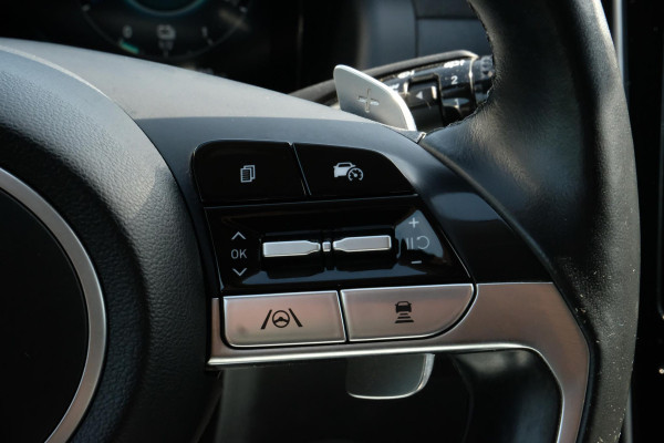 Hyundai Tucson 1.6 T-GDI PHEV Premium Sky 4WD 265 PK | Panoramadak | 360 Camera | Lederen bekleding | Stoelverwarming/verkoeling | Memory seats | Elek. Klep | Navigatie | CarPlay