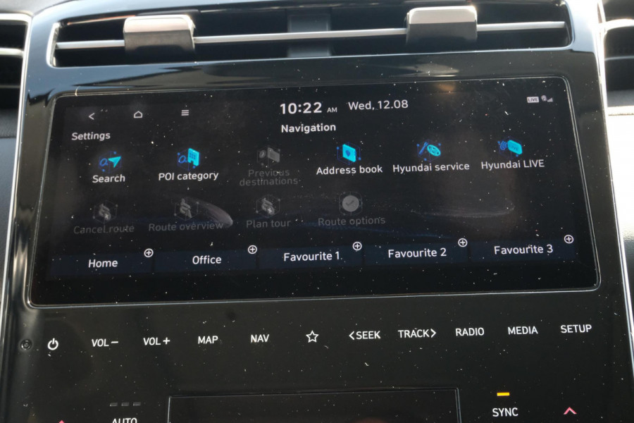 Hyundai Tucson 1.6 T-GDI PHEV Premium Sky 4WD 265 PK | Panoramadak | 360 Camera | Lederen bekleding | Stoelverwarming/verkoeling | Memory seats | Elek. Klep | Navigatie | CarPlay