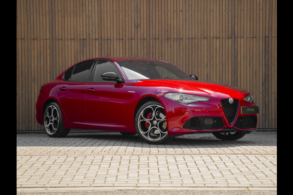 Alfa Romeo Giulia 2.0 T Veloce 280pk AWD | 19'' | Carplay | Adapt. cruise | BTW auto