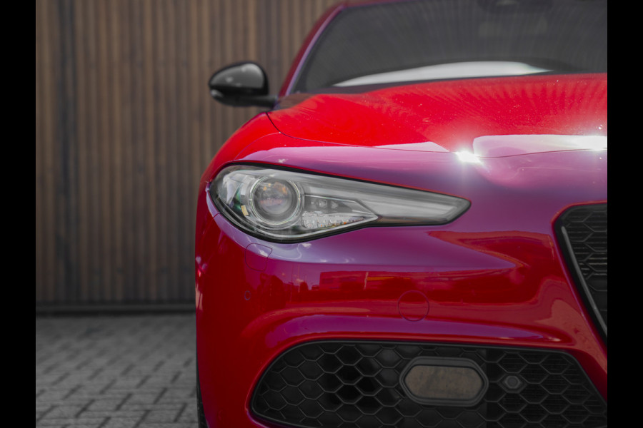 Alfa Romeo Giulia 2.0 T Veloce 280pk AWD | 19'' | Carplay | Adapt. cruise | BTW auto