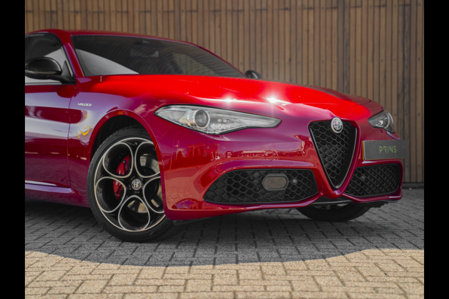 Alfa Romeo Giulia 2.0 T Veloce 280pk AWD | 19'' | Carplay | Adapt. cruise | BTW auto