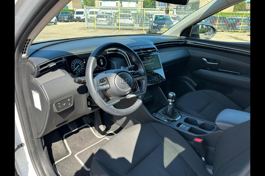 Hyundai Tucson 1.6 T-GDI MHEV Comfort 150 PK | Nieuw binnen, meer foto's volgen!  | Panoramadak | 360 graden camera | Ventilatie / stoelverwarming) |  Adaptive Cruise Control