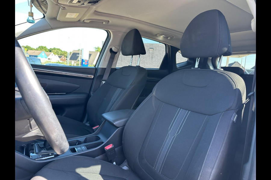 Hyundai Tucson 1.6 T-GDI MHEV Comfort 150 PK | Nieuw binnen, meer foto's volgen!  | Panoramadak | 360 graden camera | Ventilatie / stoelverwarming) |  Adaptive Cruise Control