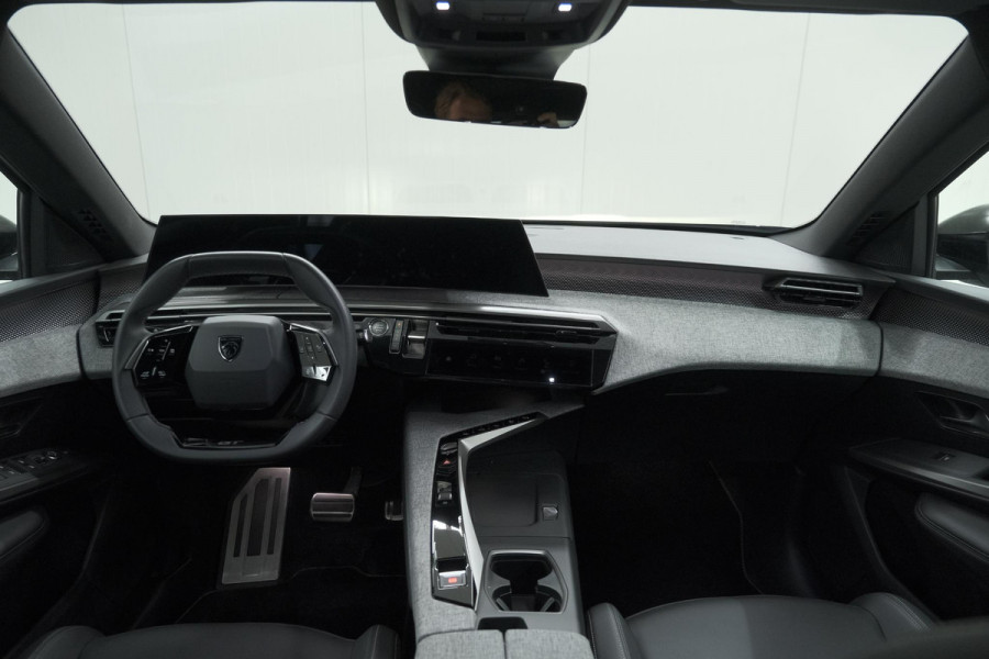 Peugeot 5008 1.2 Hybrid 136 GT 7p | Adaptieve Cruise Control | Camera | Elektrische Kofferklep | Stoelverwarming