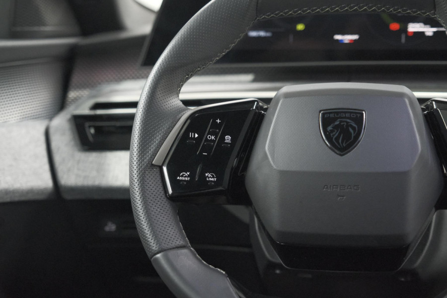Peugeot 5008 1.2 Hybrid 136 GT 7p | Adaptieve Cruise Control | Camera | Elektrische Kofferklep | Stoelverwarming