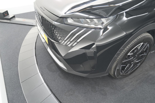 Peugeot 5008 1.2 Hybrid 136 GT 7p | Adaptieve Cruise Control | Camera | Elektrische Kofferklep | Stoelverwarming