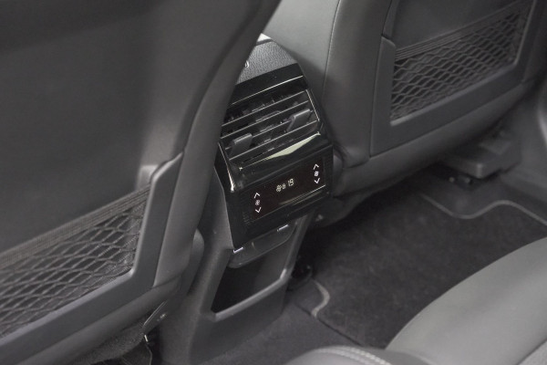 Peugeot 5008 1.2 Hybrid 136 GT 7p | Adaptieve Cruise Control | Camera | Elektrische Kofferklep | Stoelverwarming