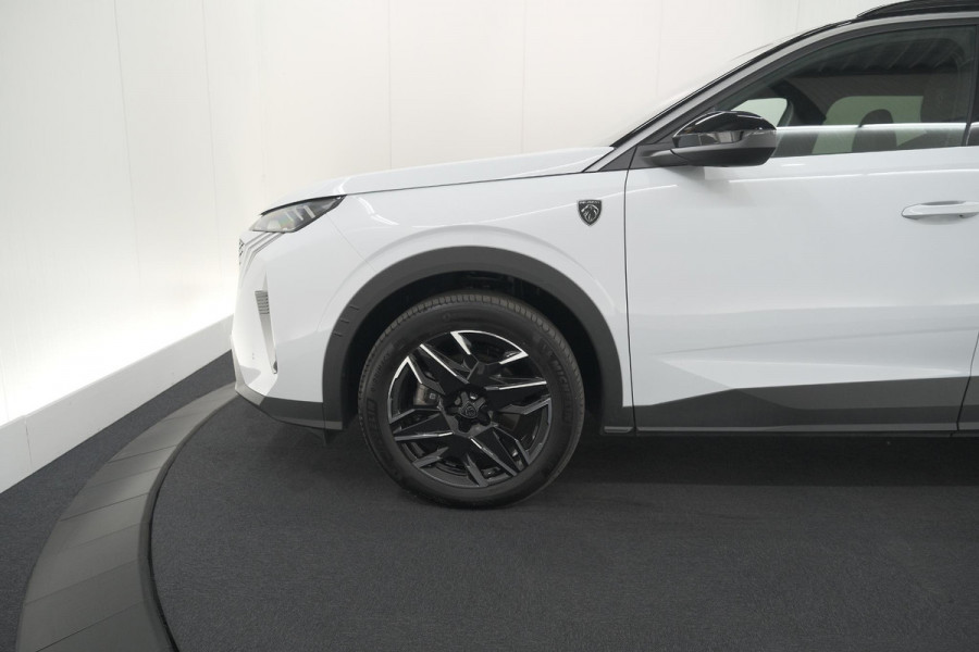 Peugeot 5008 1.2 Hybrid 136 GT 7p | Adaptieve Cruise Control | Camera | Elektrische Kofferklep | Stoelverwarming