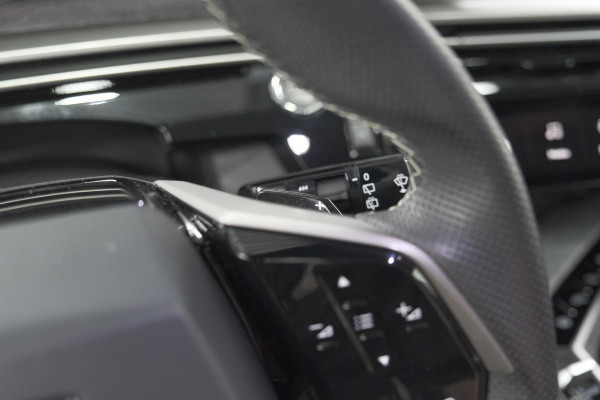 Peugeot 5008 1.2 Hybrid 136 GT 7p | Adaptieve Cruise Control | Camera | Elektrische Kofferklep | Stoelverwarming