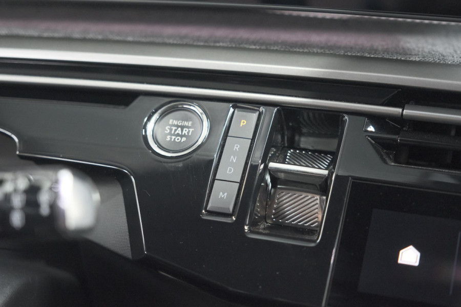 Peugeot 5008 1.2 Hybrid 136 GT 7p | Adaptieve Cruise Control | Camera | Elektrische Kofferklep | Stoelverwarming