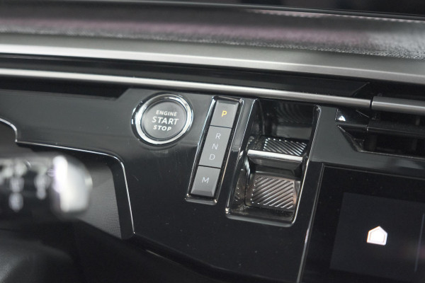 Peugeot 5008 1.2 Hybrid 136 GT 7p | Adaptieve Cruise Control | Camera | Elektrische Kofferklep | Stoelverwarming