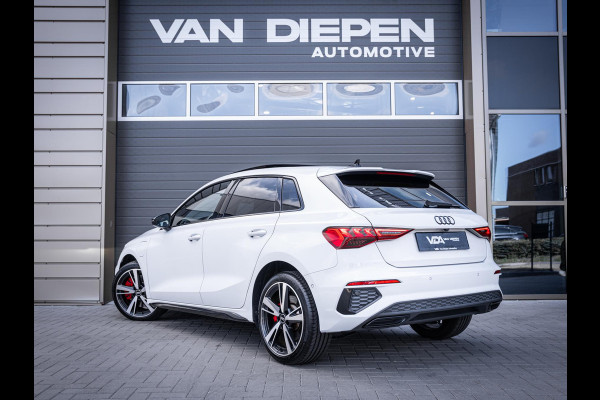 Audi A3 Sportback 45 TFSI e S edition Competition - Pano l Matrix l Elek stoel. l ACC