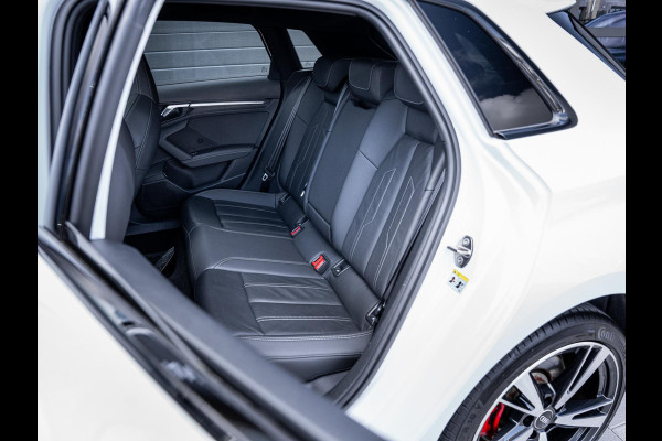 Audi A3 Sportback 45 TFSI e S edition Competition - Pano l Matrix l Elek stoel. l ACC