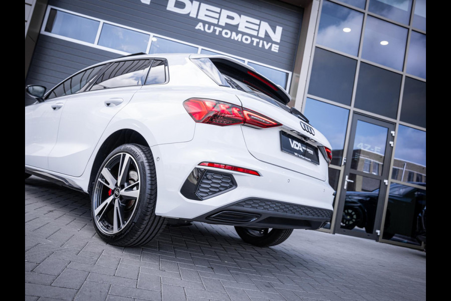 Audi A3 Sportback 45 TFSI e S edition Competition - Pano l Matrix l Elek stoel. l ACC