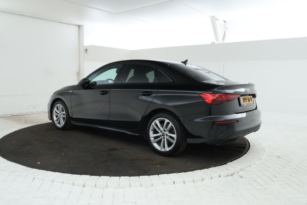 Audi A3 Limousine 30 TFSI S edition S-Line, Stoelverwarming, Volleder, Digital Dash, BOM VOL!!