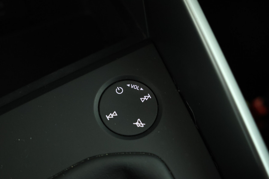 Audi A3 Limousine 30 TFSI S edition S-Line, Stoelverwarming, Volleder, Digital Dash, BOM VOL!!