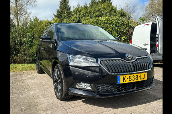 Škoda Fabia 1.0 TSI Business Edition 95 PK | Cruise Control | Airco | Lane assist | 16 Inch Lichtmetalen Velgen | Multifunctioneel Stuurwiel