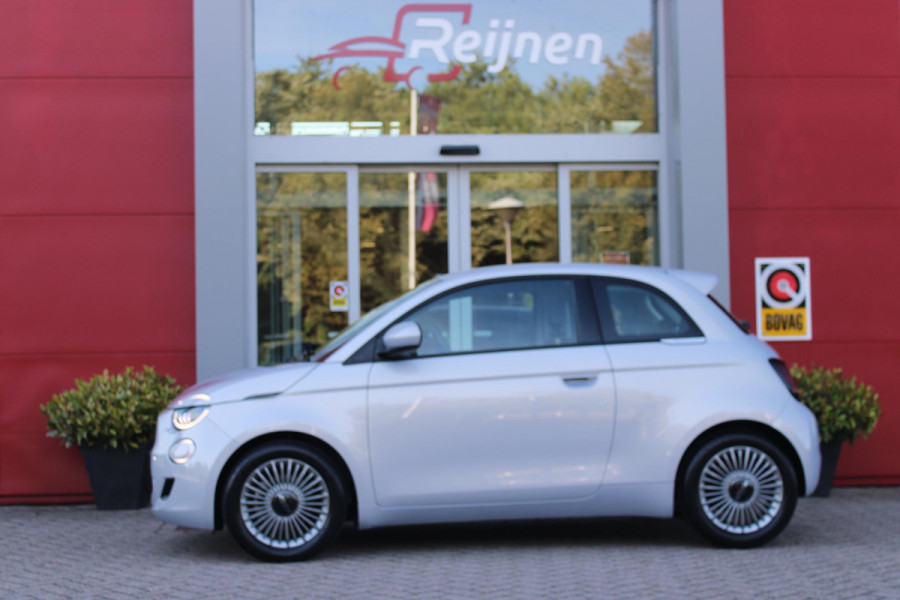 Fiat 500 1.0 Hybrid 65PK TORINO LAUNCH EDITION | DRAADLOZE APPLE CARPLAY/ANDROID AUTO | PARKEERSESOREN ACHTER | 16" LICHTMETALEN VELGEN "BURNISHED" | LED KOPLAMPEN "INFINITY" | CLIMATE CONTROL | DAB+ RADIO | REGEN/LICHT SENSOR | KEYLESS START | CELESTIAL BLUE | CRUISE CONTROL |