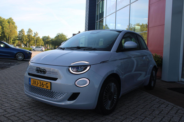 Fiat 500 1.0 Hybrid 65PK TORINO LAUNCH EDITION | DRAADLOZE APPLE CARPLAY/ANDROID AUTO | PARKEERSESOREN ACHTER | 16" LICHTMETALEN VELGEN "BURNISHED" | LED KOPLAMPEN "INFINITY" | CLIMATE CONTROL | DAB+ RADIO | REGEN/LICHT SENSOR | KEYLESS START | CELESTIAL BLUE | CRUISE CONTROL |