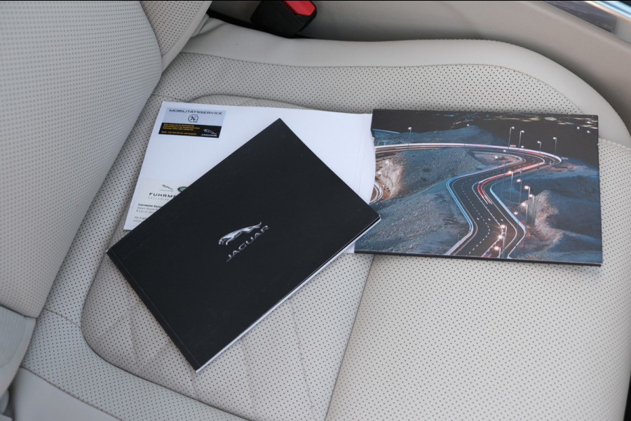 Jaguar XE 2.0 P300 AWD HSE |48.017km| PANORAMADAK UNIEK 300pk Leder/Navi/Virtual Cockpit