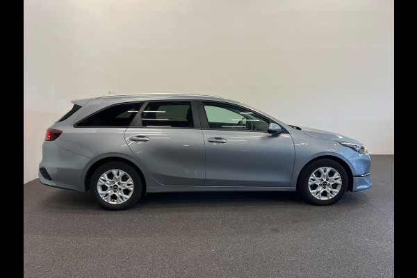 Kia Ceed Sportswagon 1.0 T-GDi DynamicLine Cruise control Climate control Camera Stoel + Stuur verwarming Apple Carplay/ Android Auto Navigatie